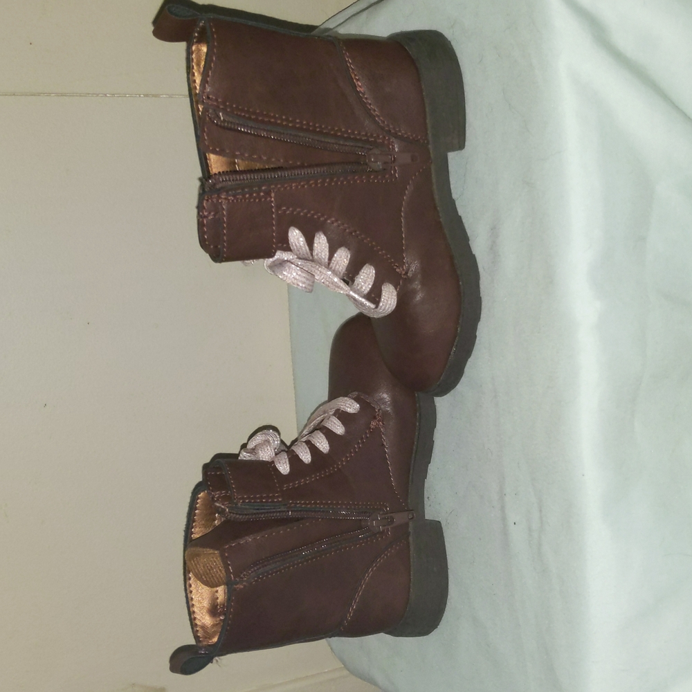 Girls size 10 brown boots